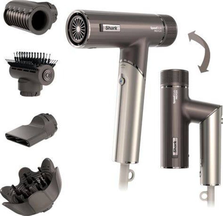 Can I use a hair dryer with a generator?