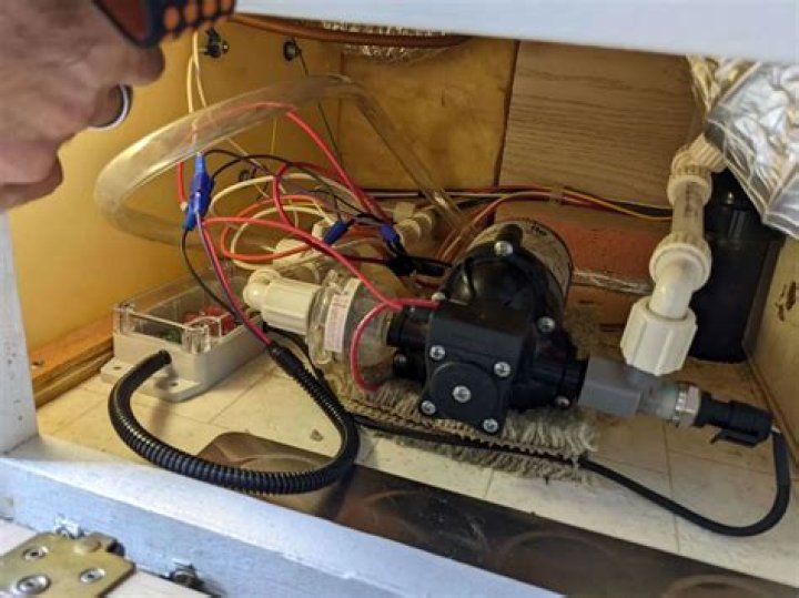 Do you leave the water pump on in an RV?