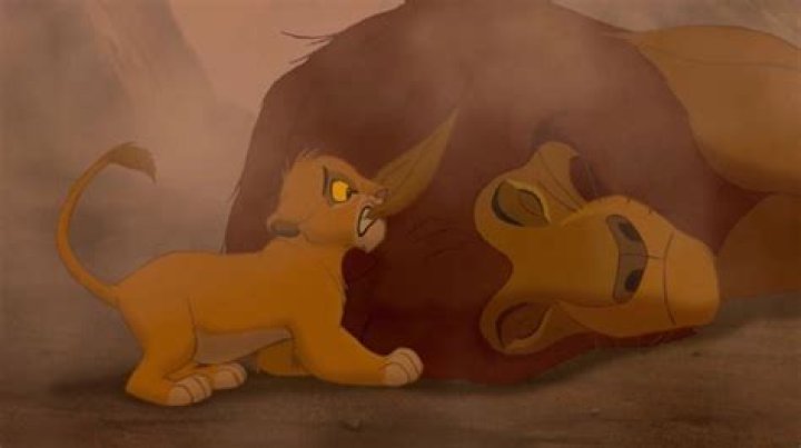 How did Simba find out that his father was dead?