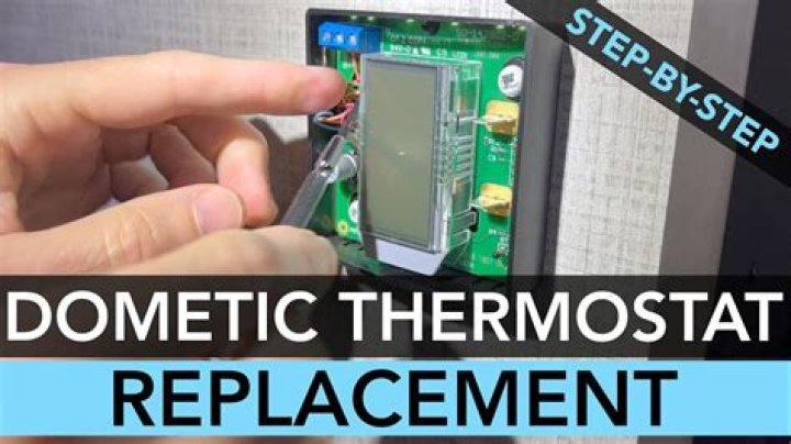 How do I reset my Dometic thermostat in my RV?