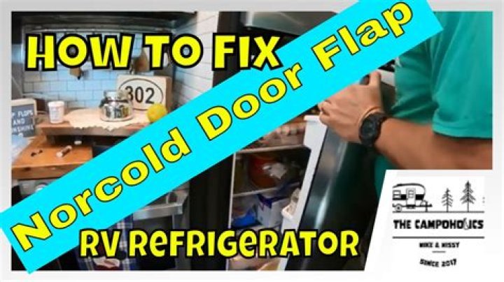 How do I reset my Norcold refrigerator in my camper?