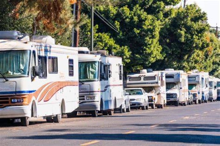 How long can an RV be parked on the street?