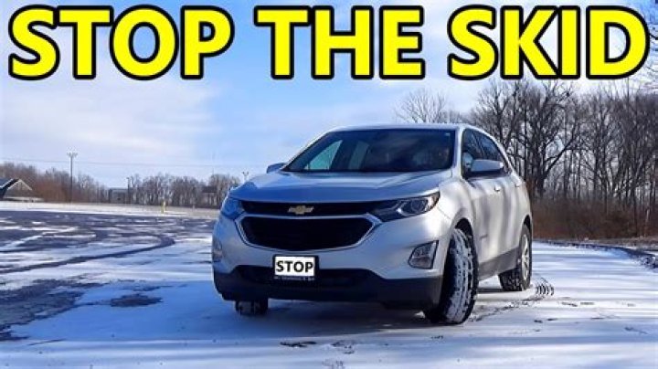 What does it mean when your car starts up then cuts off?