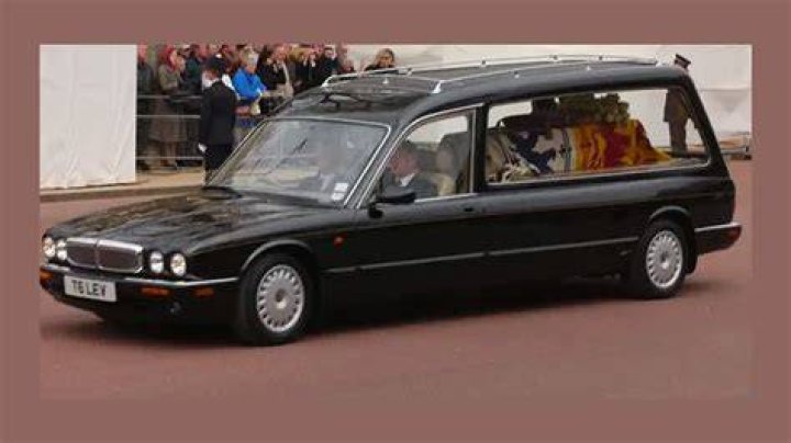 What kind of car was the 1991 Fleetwood Jamboree?