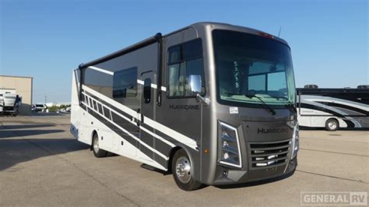 What kind of motorhome does Thor Motor Coach use?