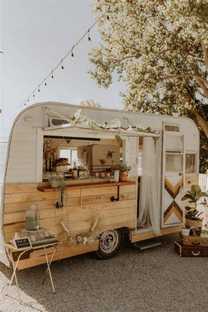 When did Fleetwood leave the camping trailer business?