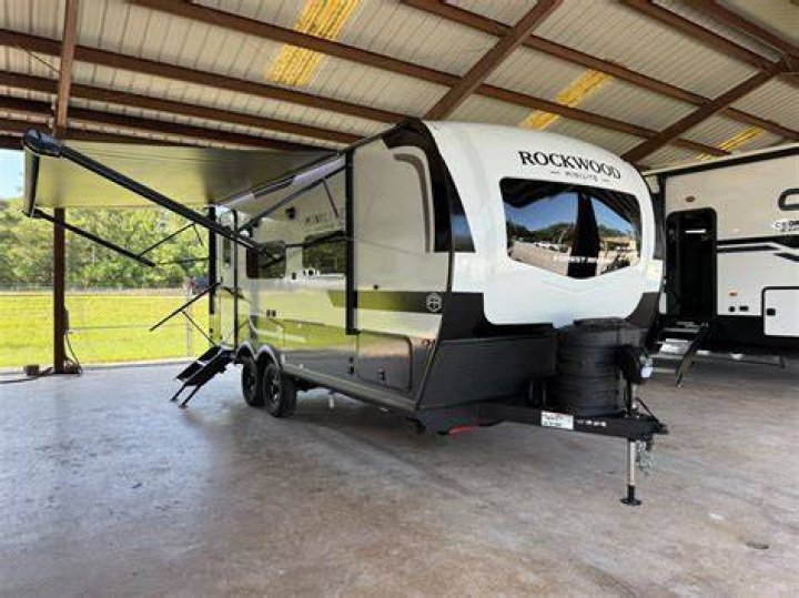 Where does the wire go on a Rockwood trailer?
