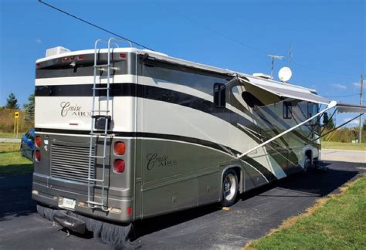 Where to buy a 2005 Georgie Boy cruise air pusher?